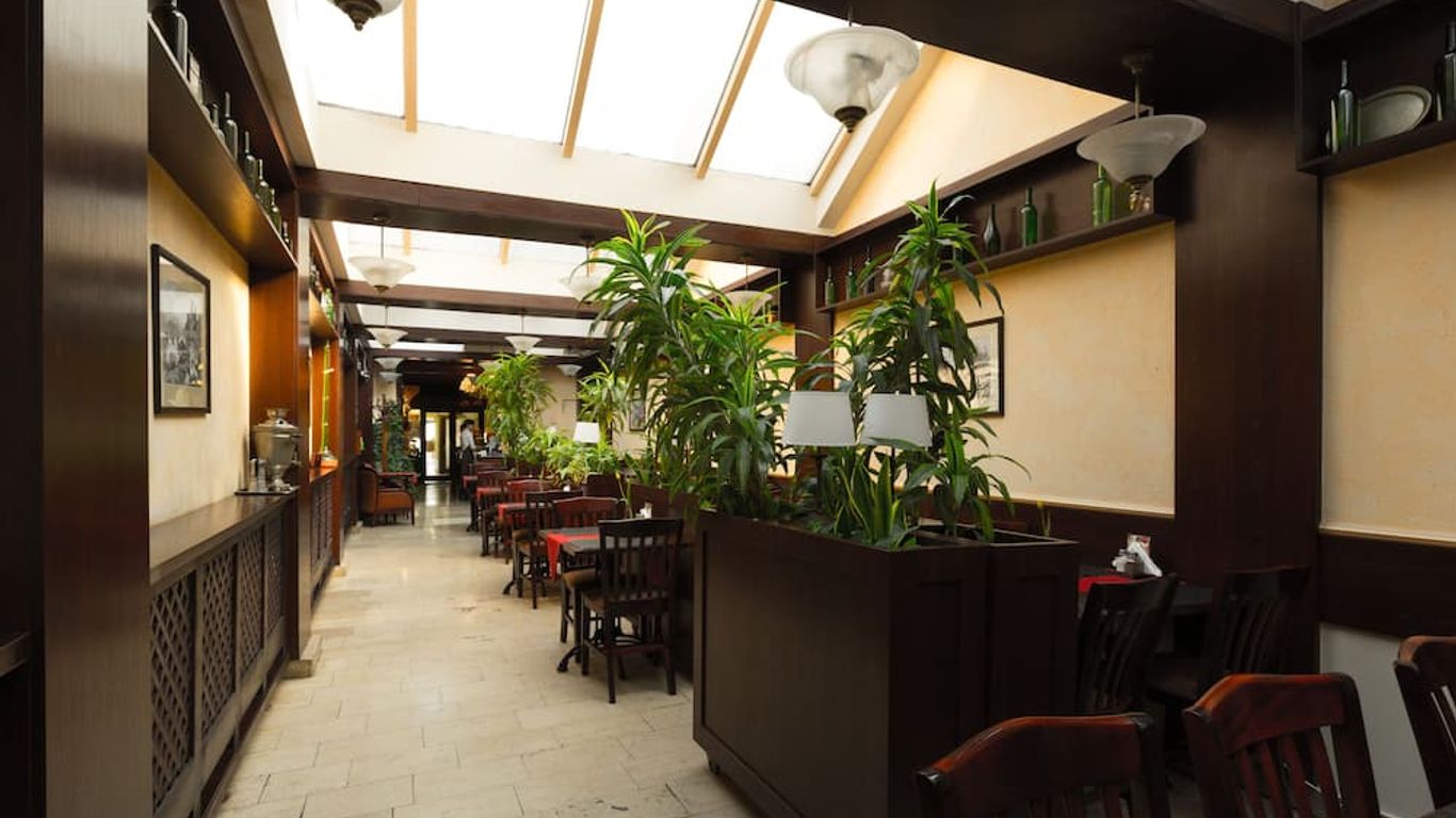 Hotel Floryan Old Town