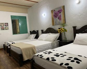 Hotel Campestre Paraiso Cafetero - Montenegro - Bedroom
