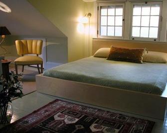 Adora Inn - Mount Dora - Bedroom
