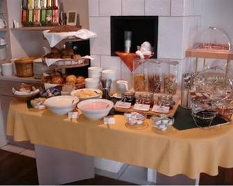 Gästehaus Sankt Ulrich - Füssen - Buffet