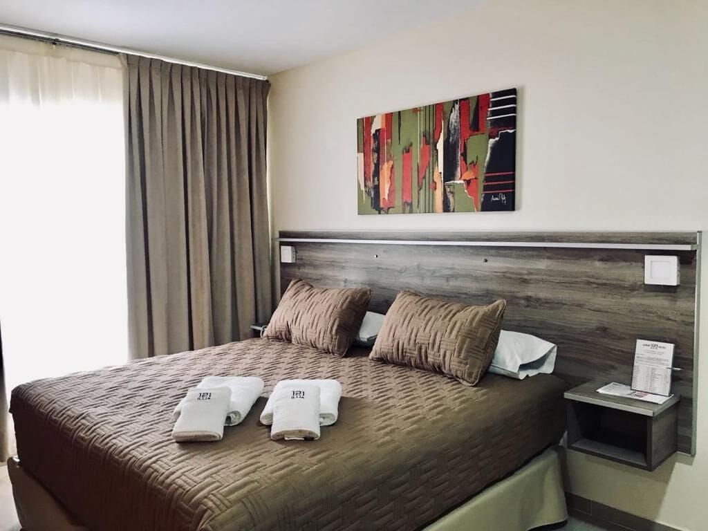 Illia 121 Apart Hotel - Neuquén - Schlafzimmer