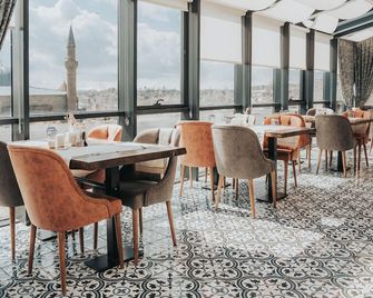 Ve Hotels Kars Beylerbeyi Sarayi - Kars - Restaurante