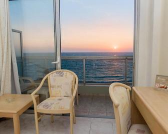 Hotel Riviera - Rhodes - Balcony