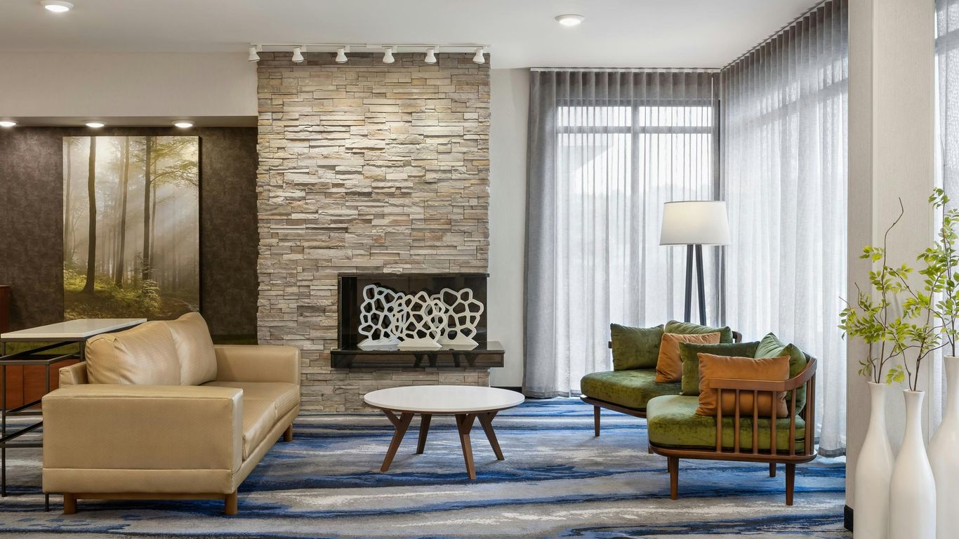 Fairfield Inn & Suites by Marriott St. Paul Northeast