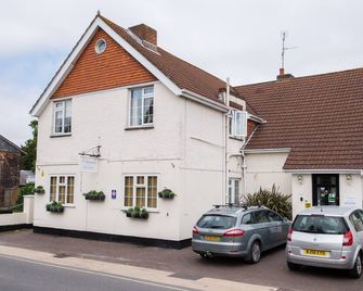 The Maples - Southampton - Byggnad