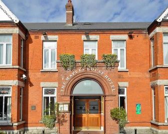 Maples House Hotel - Dublin - Building