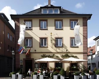 Land-gut Hotel zum Löwen Garni - Marktheidenfeld - Gebäude