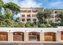 Antora B by SeaMount Rentals - Calella de Palafrugell - Byggnad