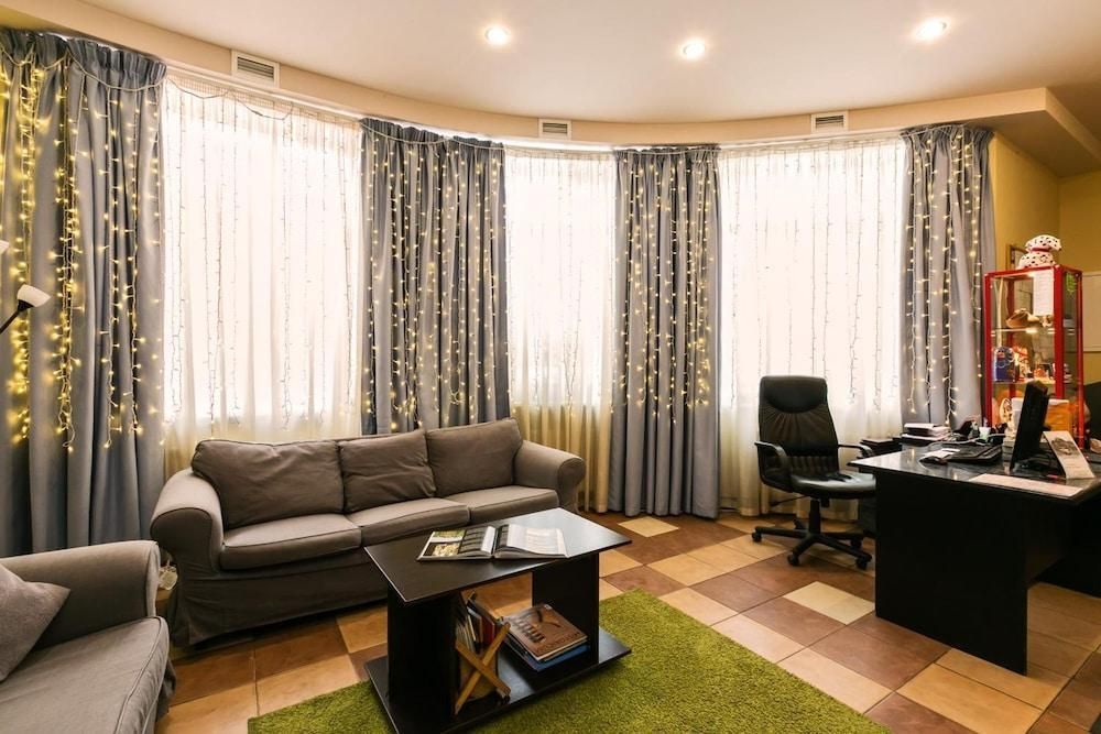 Antis House Uninn - מוסקבה - סלון