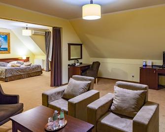 Hotel Robert's Port - Mikołajki - סלון