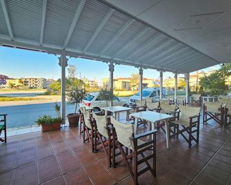 Niki Hotel Paralia - Paralia - Restaurant