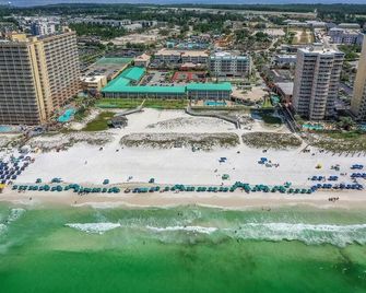 Beautiful 3/2 Beach Condo w/ private beach access! - Destin - Beach