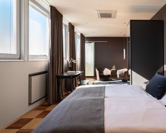 The New Yorker Hotel - Köln - Sovrum