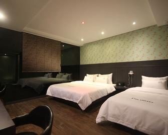 Im Hotel - Yangsan - Habitación