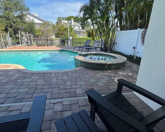 Waterfront 3/2 Pool home on Davis Islands - Tampa - Pool