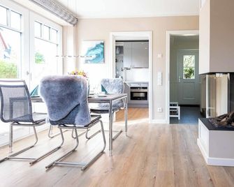 Summerwave - Munkmarsch - Eetruimte