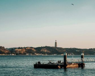 Hotel Infante Santo - Lisboa