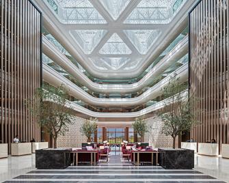 Ja Lake View Hotel - Dubai - Lobby