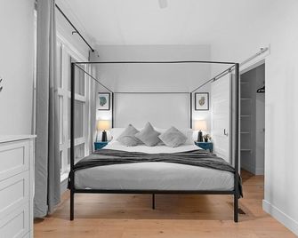 Downtown Lux Townhouse 3Bd 4Ba 2 King Bed, Garage - Salt Lake City - Habitación