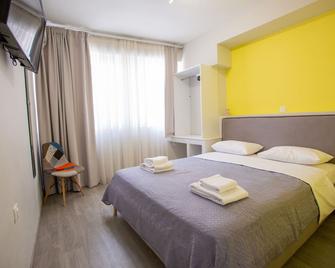 Raise Boutique Rooms in the Center of Athens - Athens - Bedroom