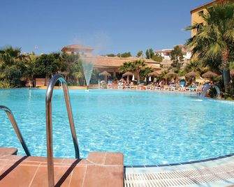 Best Alcázar - Almuñécar - Piscina