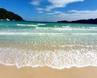 Saracen Bay Resort - Koh Rong Sanloem - Playa