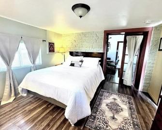 Historic Adobe Pioneer House - Willcox - Ložnice
