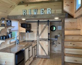 Riverbottom - Tiny Home 2 - Bellevue - Cocina