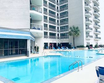 Carolina Winds #5 beautiful Ocean view condo pool - Myrtle Beach - Pool