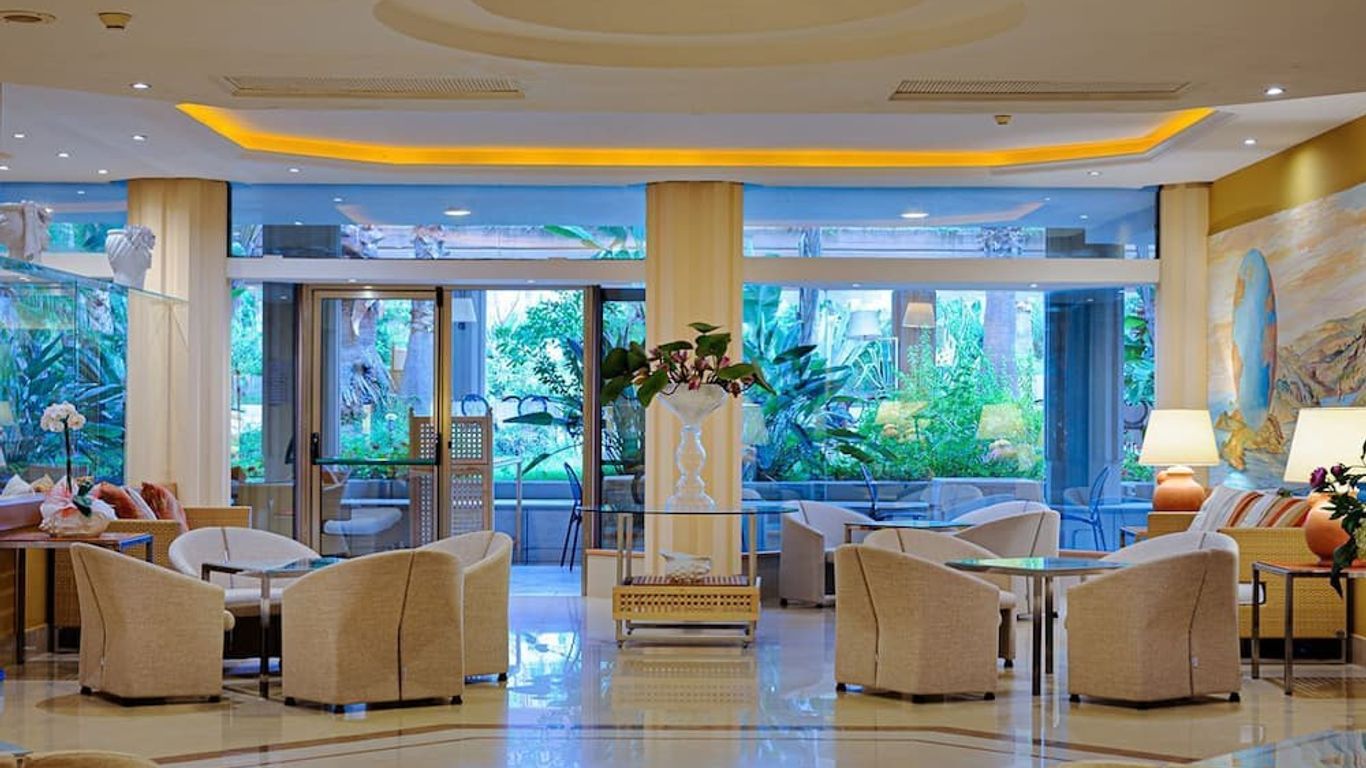 洋槐度假村 - 坎波費利切迪羅切拉