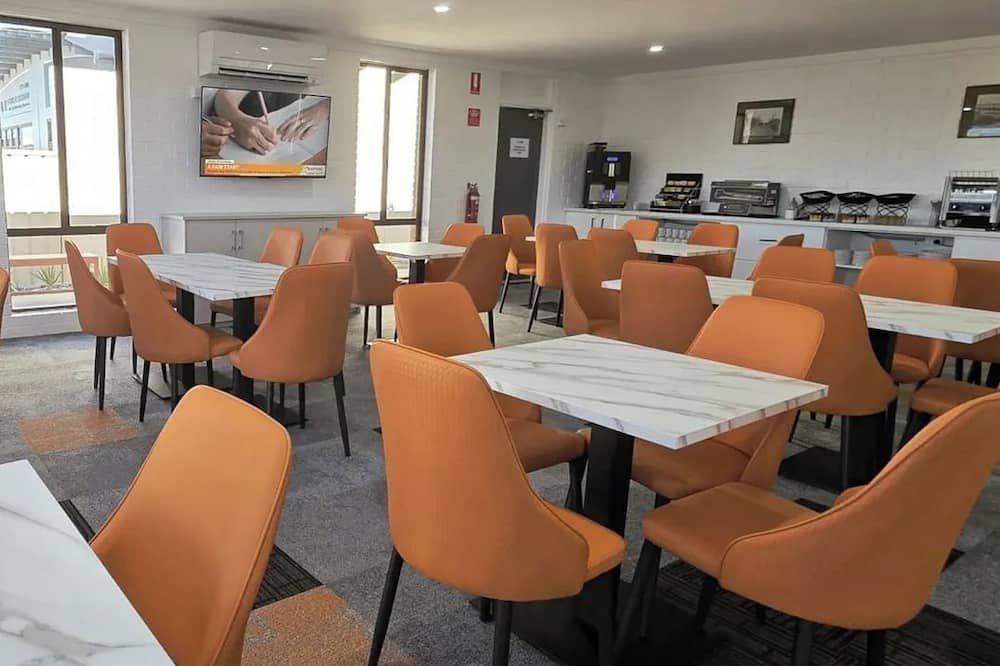 بوسيلتون موتل