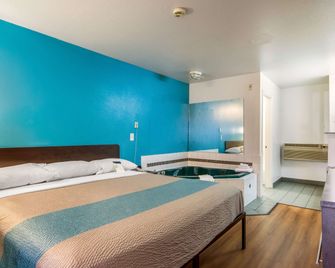 موتل 6 بورتلاند، أورأار مول 205 - بورتلاند (اوريغون) - غرفة نوم