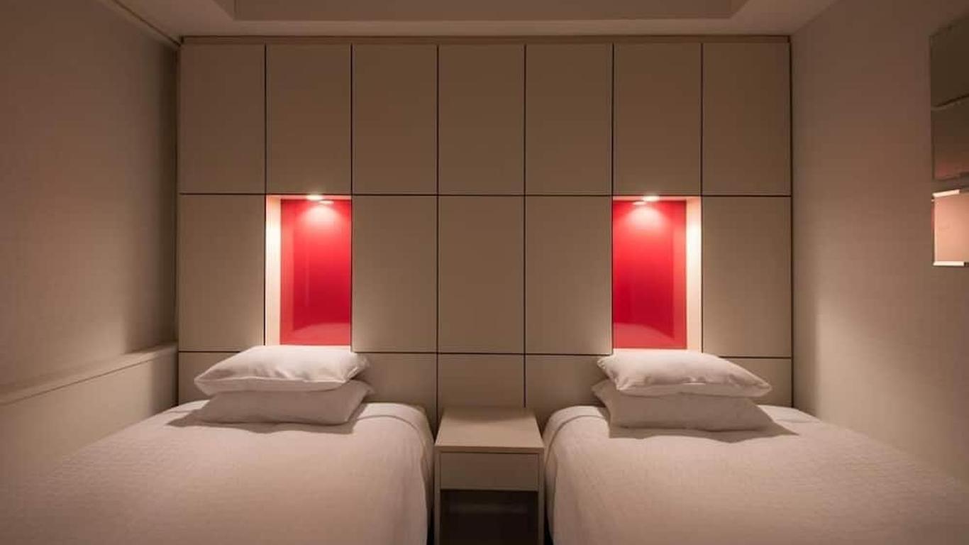 هوتل فيستا سابورو ناكاجيماكوهين