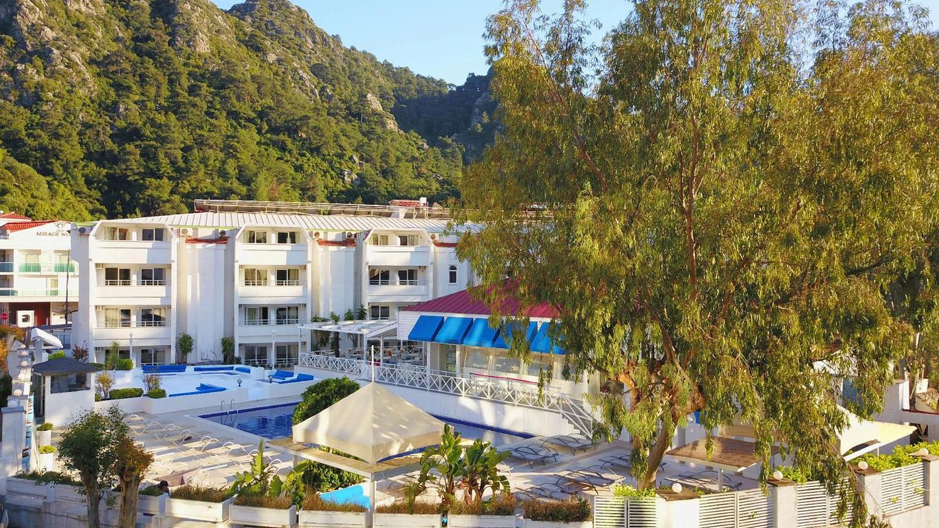Munamar Beach Resort Hotel