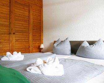 Hotel Weserstuben - Hehlen - Slaapkamer
