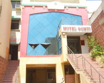Hotel Gomti - Dwārka - Edificio