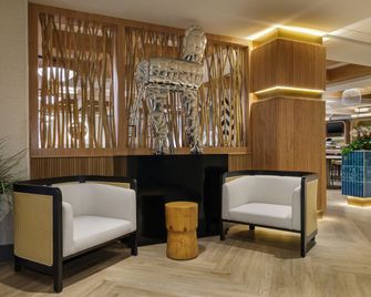 Hotel Indigo Detroit North - Troy by IHG - Troy - Lounge