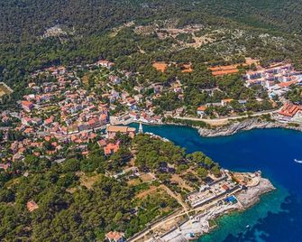 Apartment In Mali Loâ¿inj With Seaview, Terrace, Air Condition, Wifi (3780-2) - Mali Lošinj - Outdoor view