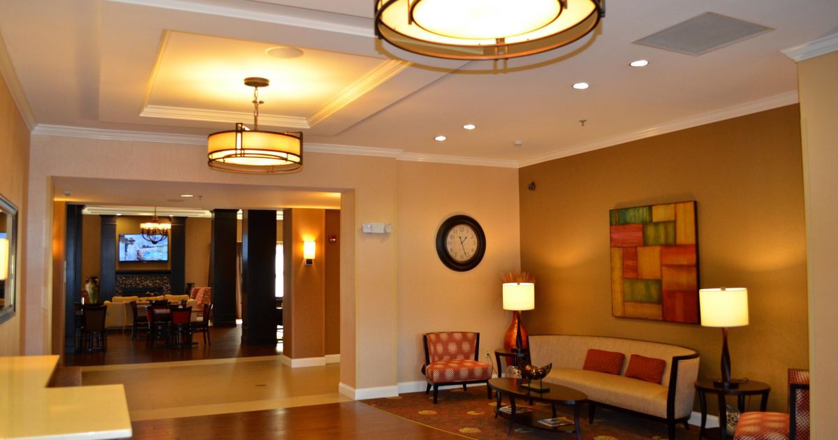 Holiday Inn Express & Suites Smithfield Selma I95 ab 88 €. Hotels in