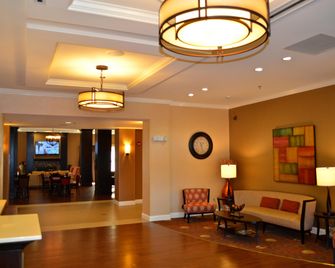 Holiday Inn Express & Suites Smithfield - Selma I-95 By IHG - Smithfield - Salónek