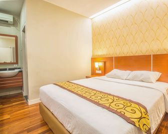 Hotel Trio Indah 2 - Malang - Habitación
