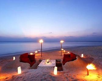 Beach Suite - King Maldives - Machchafushi - Beach