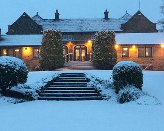 舊高爾夫球家酒店 - 哈德斯菲爾德 - 哈德斯菲爾德 - 建築