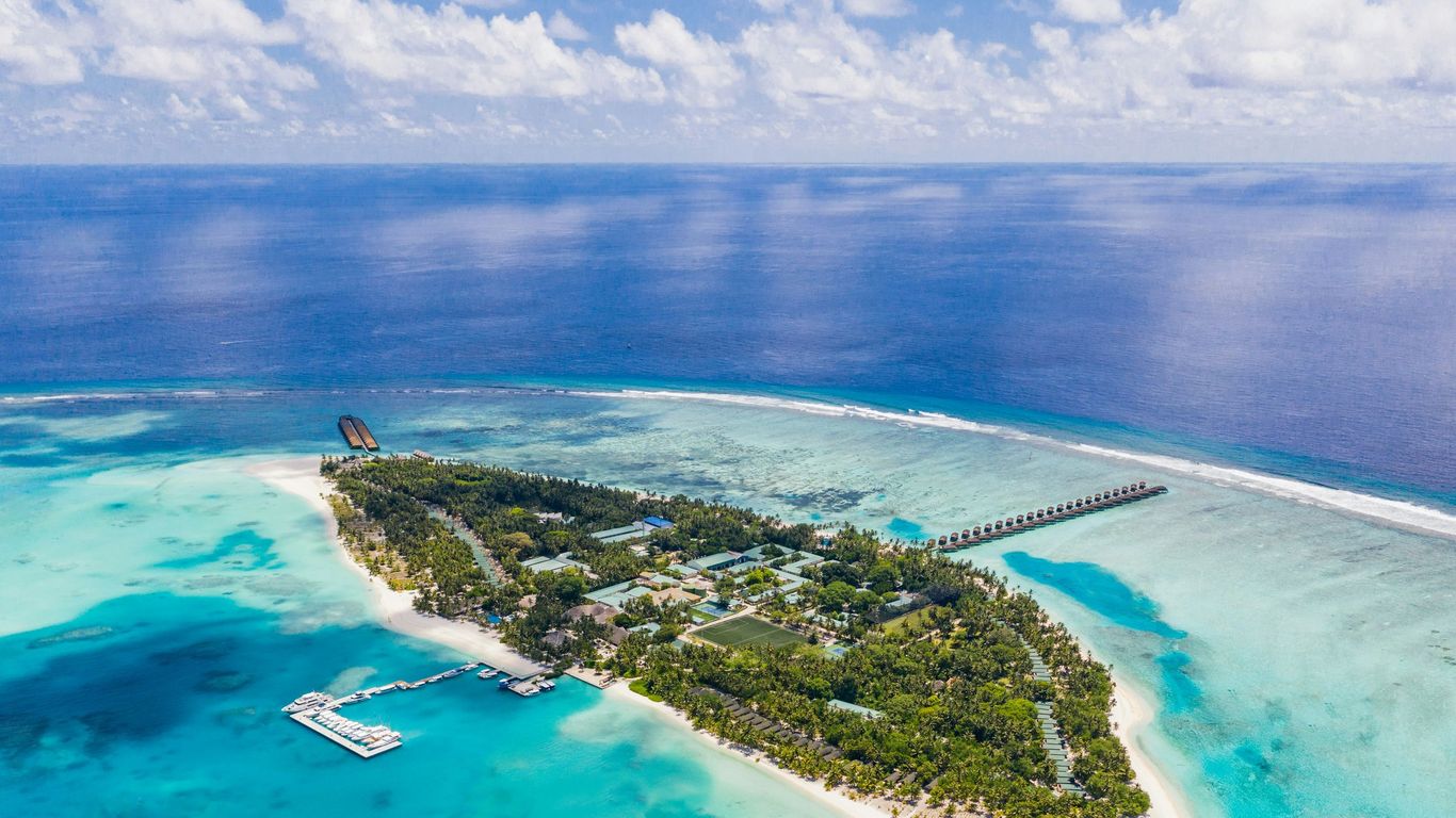 Meeru Maldives Resort Island