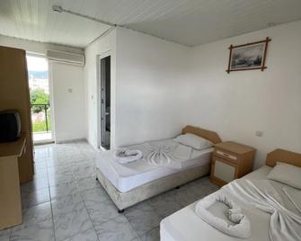 Hotel Ipsos - Göynük - Bedroom