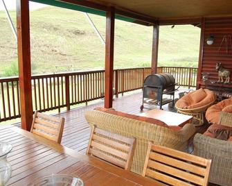 Umzimkulu River Lodge - Underberg - Balkon