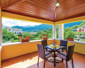 Cozy Home In Bregi With Wifi - Opatija - Ban công