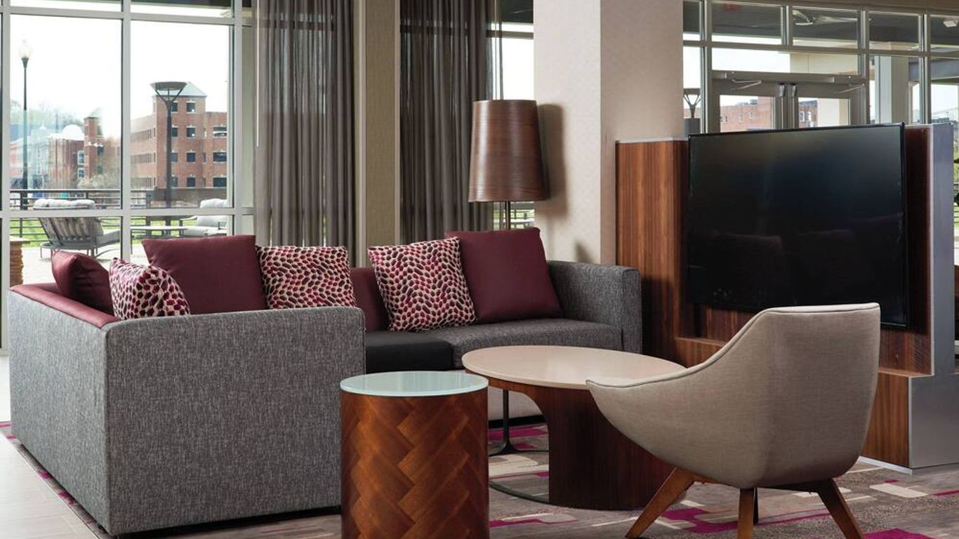 Courtyard by Marriott Rome