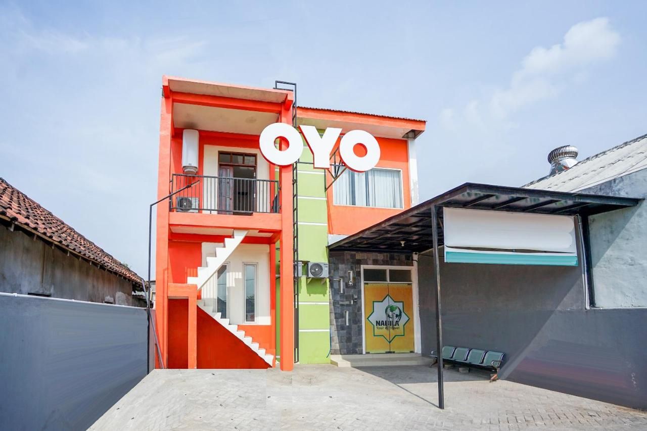 Hotel O Juanda Near Terminal International Juanda