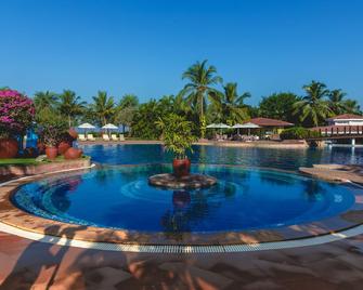 The Lalit Golf & Spa Resort Goa - Canacona - Svømmebasseng